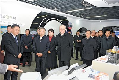 自治区党政代表团赴京对接京蒙协作工作并学习考察