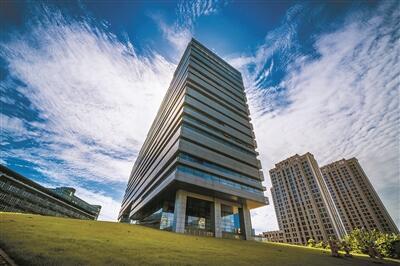 宁波高新区打造工业互联网“万亩千亿”平台